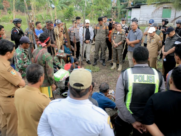 Rahasia Bupati IMS Damaikan Bentrok Warga Banemo-Sibenpopo