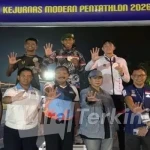 Atlet Jawa Barat, Caroline Andita Bangun, dan atlet Sulawesi Selatan, Jumeidi, tampil gemilang dengan merebut gelar juara kategori senior pada Kejuaraan Nasional (Kejurnas) Modern Pentathlon 2026. (Foto: ist).