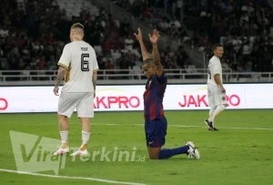 Barcelona Legends vs DRX World Legends_Foto Viralterkini (9)