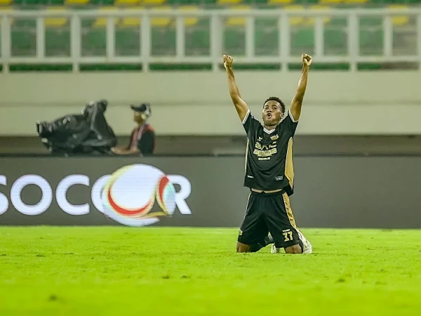 Aksi Gol Semata Wayang Menangkan Dewa United