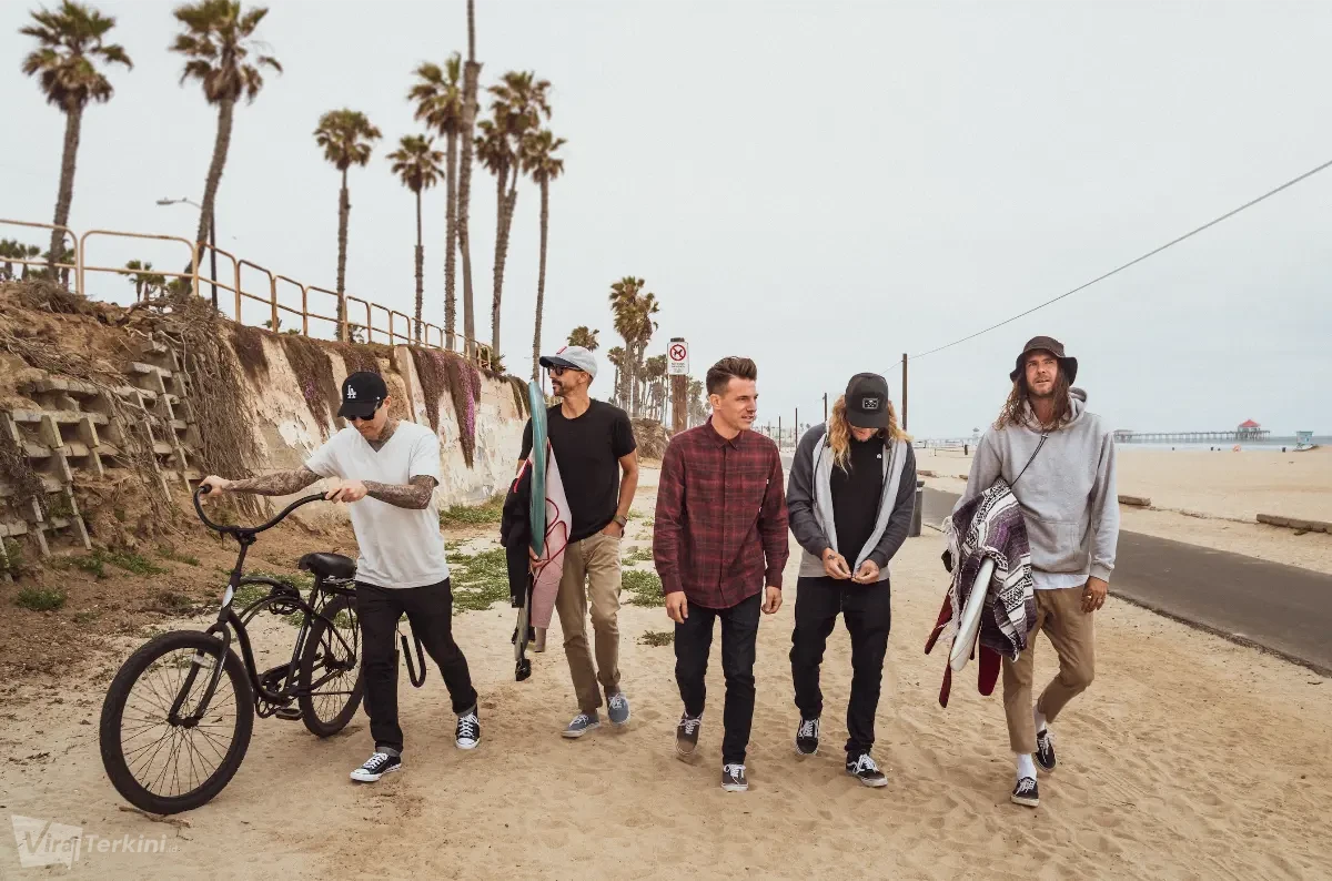 Dirty Heads - #01