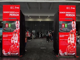 Aksi Kemanusiaan Warnai Laga Persija vs Persebaya, Donor Darah Jadi Sorotan di SUGBK