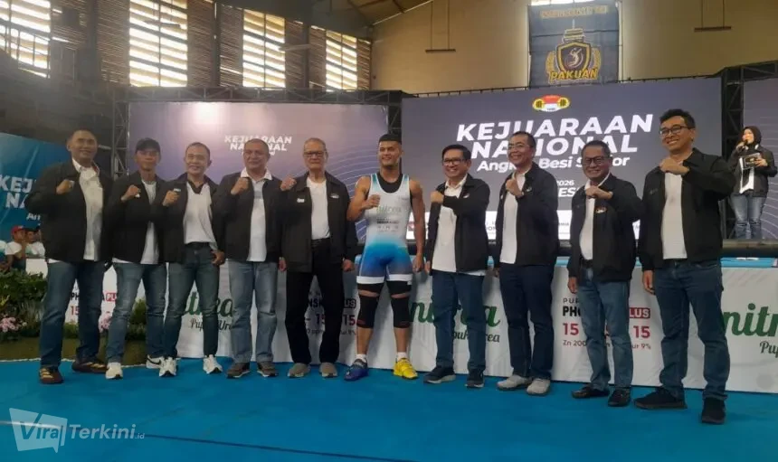 Pembukaan Kejurnas Angkat Besi Senior Pupuk Indonesia 2026 di GOR Saparua, Kota Bandung, Jawa Barat, Jumat (17/4/2026). (foto: PABSI).