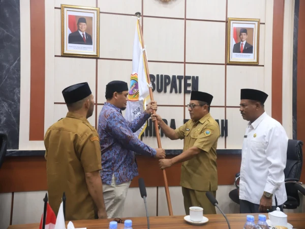 Totalitas Layani Tamu Allah: Pemkab Halteng Gratiskan Biaya Embarkasi dan Fasilitas 12 Jamaah Haji