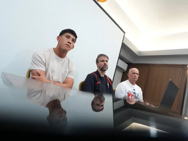 Persija Hadapi PSIM di Bali, Pelatih Soroti Persiapan Singkat dan Target Tiga Poin