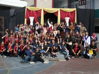 Tablo Paskah Paroki Tebet 2026 Sukses Digelar, Muda-mudi Katolik Tampil Total Sejak Dini Hari