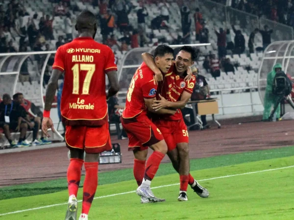 Persija Tampil Perkasa, Hajar Persebaya 3-0 di Pekan ke-27