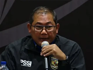 PSSI melalui Ketua Badan Tim Nasional (BTN), Sumardji, angkat bicara terkait kasus paspor yang menimpa sejumlah pemain Timnas Indonesia yang berkarier di kompetisi Belanda. (Foto: AGF).