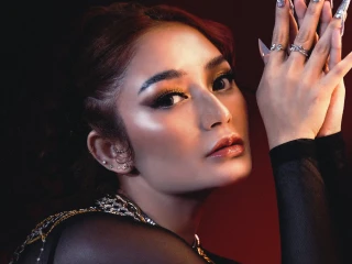 Siti Badriah Comeback Lewat “Bikin Candu”, Usung Dangdut Elektronik yang Catchy