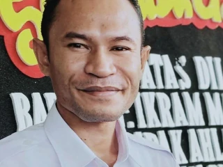Reposisi Pasal 33 UUD 1945: Dari Nasionalisasi Fisik ke Kendali Kapital