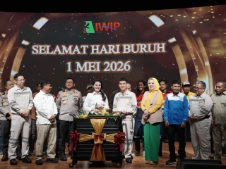 Meriahkan Hari Buruh, PT IWIP Berikan Penghargaan kepada 519 Karyawan Terbaik