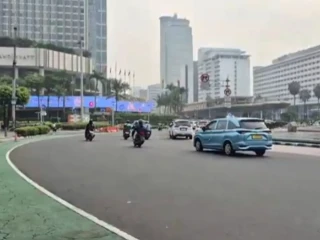 WNA Dijambret Saat Bermain Ponsel di Bundaran HI