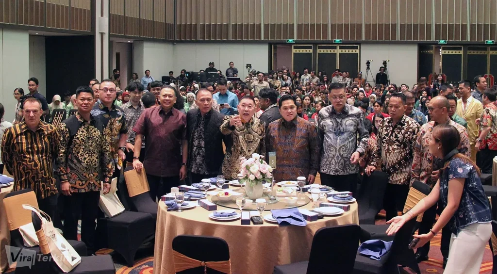 Jerry Hermawan Lo meluncurkan buku The Art of Simple Leadership (20)