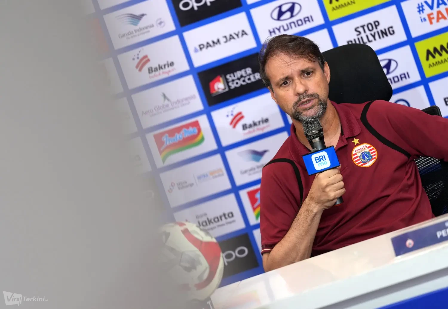Pelatih Persija, Mauricio Souza_Foto Persija
