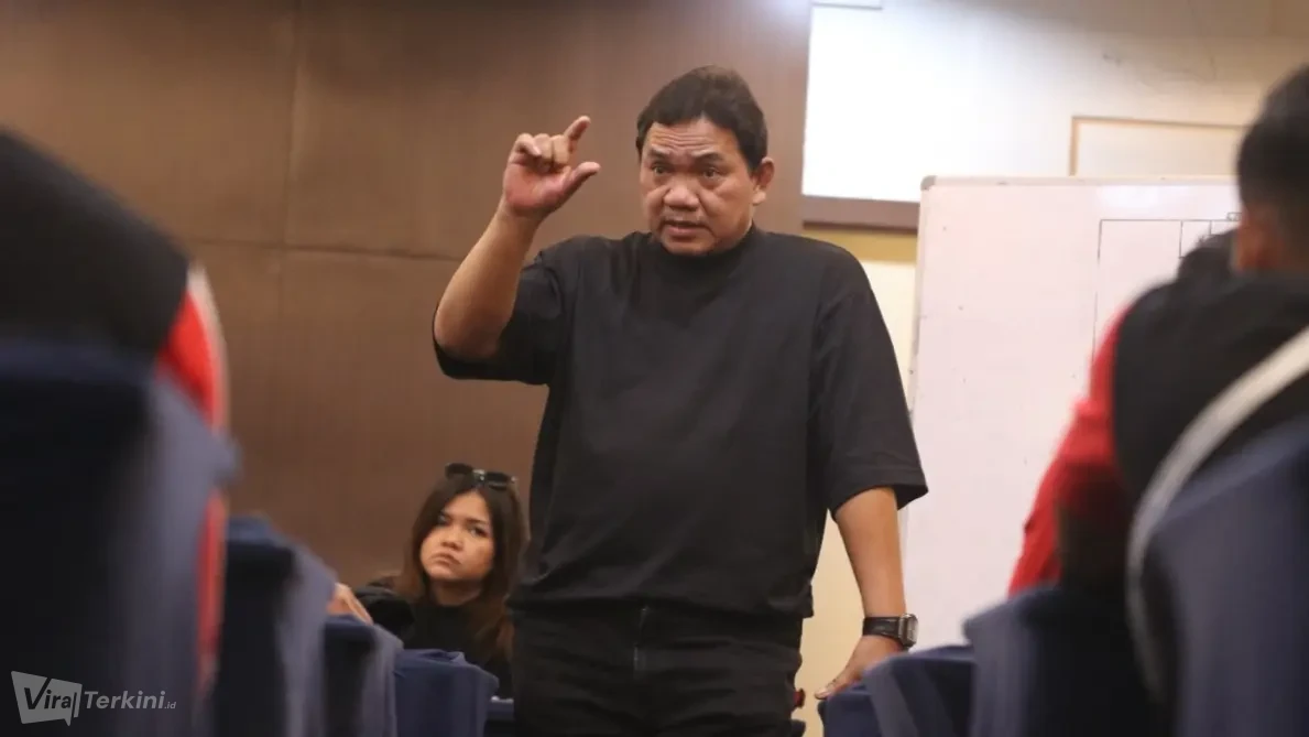 Presiden klub Madura United Prof. Achsanul Qosasi.