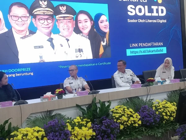 Pemprov DKI Perkuat Literasi Digital Lewat Webinar Jakarta SOLID di Era AI