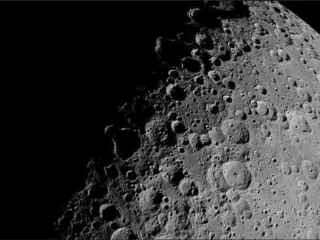 Bulan Menjauh, Gerhana Total Terancam Hilang