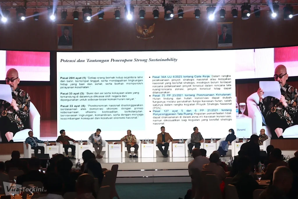 Foto 2 - Suasana Diskusi Panel - Forum Ekonomi Hijau - Photo by Ken Prama 