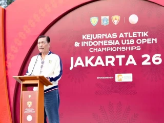 Luhut Targetkan Atletik Indonesia Kuasai Level Asia