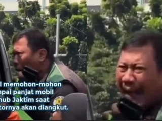 Ojol Viral Sulis Terima Bantuan Motor dan Dana Pendidikan