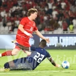 Pemain Timnas Indonesia Ole Romeny saat melawan Mozambik di Stadion Utama Gelora Bung Karno 9 Juni 2026 (foto - Ady Sesotya)