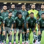 Skuad Aljazair yang diperkuat oleh perpaduan pemain liga lokal dan talenta diaspora berpose, siap berhadapan dengan Argentina dengan taktik disiplin ala Vladimir Petkovic. Kredit Foto: detikSport