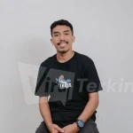Risbal Manan, Ketua Umum Ikatan Alumni Kesehatan Lingkungan (IAKL) Poltekkes Ternate terpilih periode 2026-2029. Dalam kepengurusannya, ia berkomitmen membawa organisasi berkolaborasi aktif dengan lembaga eksternal guna mengawal isu kesehatan masyarakat dan kelestarian lingkungan di Maluku Utara. (FOTO: Dok. IAKL Poltekkes Ternate)
