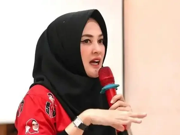 Komisi I DPR Soroti Maraknya Komentar Promosi Judi Online di Media Sosial