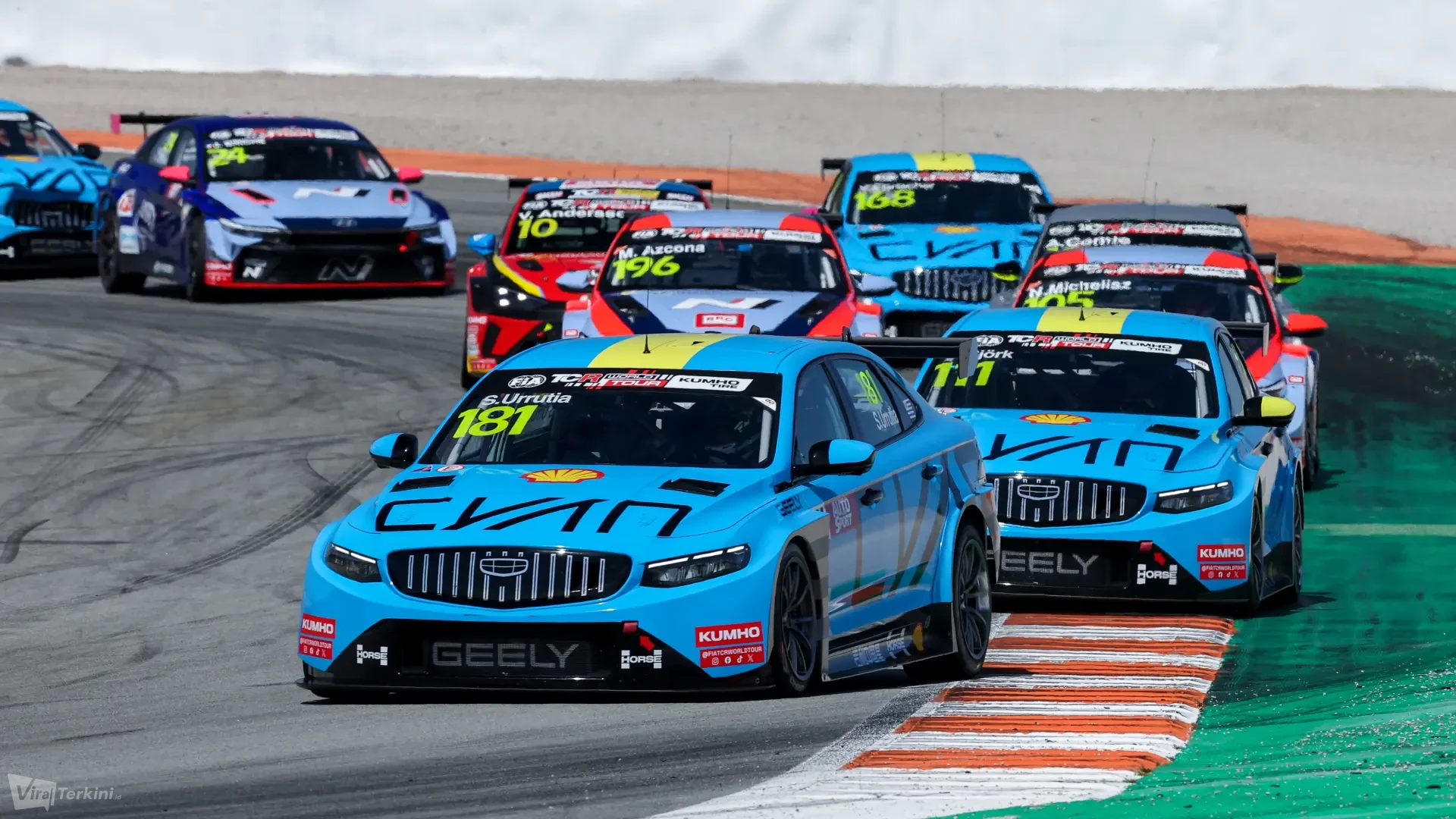 Foto-1.-Geely-Group-Terus-Memperkuat-Reputasinya-di-Dunia-Motorsport-Melalui-Partisipasi-Geely-Preface-TCR-pada-Ajang-Balap-Touring-Internasional