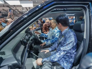 Hyundai Sambut Kunjungan Menperin Agus Gumiwang di GIIAS 2026