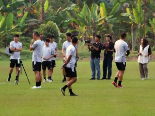 Persija Jakarta Mulai Langkah Musim 2026/27, Shin Tae-yong Fokus Adaptasi dan Fondasi Tim