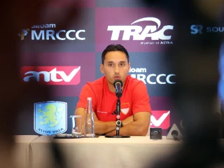 Ezra Walian Siap Nikmati Laga Spesial Lawan Aston Villa