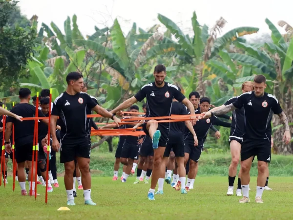 Persija Tantang Brisbane Roar di JIS, Jadi Panggung Peluncuran Tim dan Jersey Baru