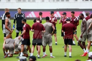 Official Training Aston Villa_Foto Viralterkini (1)