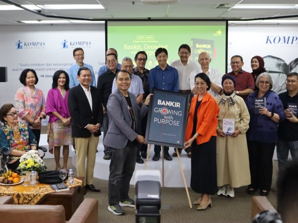 Bukan Sekadar Buku, Bankir Growing With Purpose Rekam Nilai dan Profesionalisme Para Citibanker