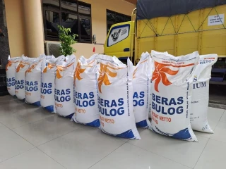 Bantuan Beras 997 Ribu Ton Mulai Disalurkan 17 Agustus