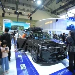 Ribuan Pengunjung Padati Booth DFSK di GIIAS 2026 Saat E5 Plus Di Pamerkan