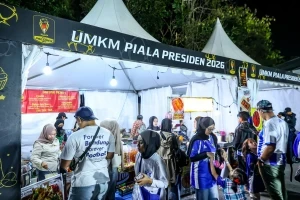 UMKM di stadion si Jalak Harrupat - Dok Media Piala Presiden 2026.jpg
