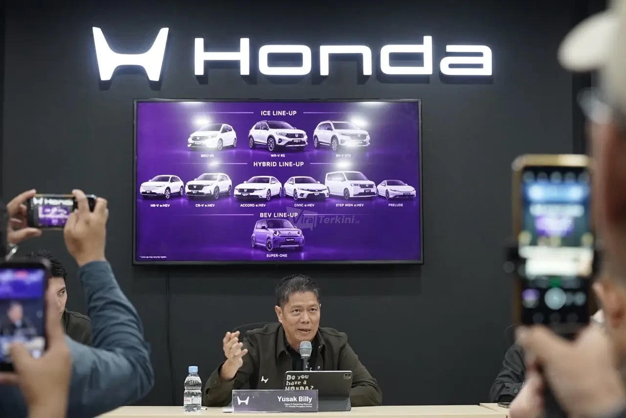 Yusak Billy - Sales & Marketing Director PT Honda Prospect Motor