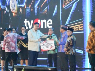 Raih Terbaik I Program 3 Juta Rumah, Halteng Boyong 300 Unit BSPS dan Dana Rp 1 Miliar