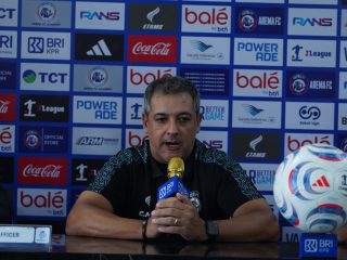 Arema FC Bidik Kemenangan Perdana, Marcos Santos Harapkan Stadion Kanjuruhan Dipenuhi Aremania