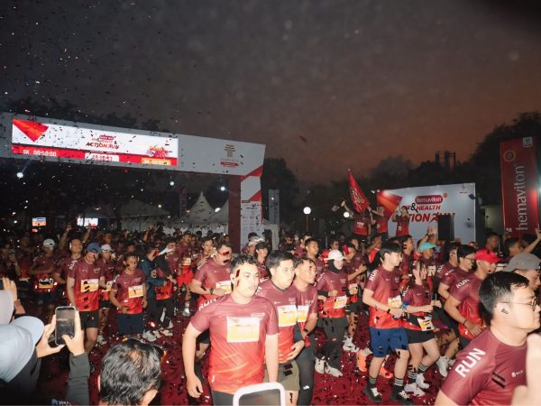 Ribuan Pelari Padati Surabaya, Hemaviton Fit & Health Action Run 2026 Bikin Kota Makin Semarak