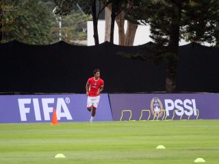 Potret Kedua Tim Bangladesh dan Malaysia Lakukan Latihan