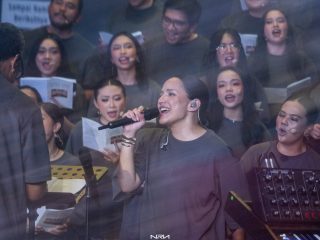 Angel Pieters Ambil Peran Kreatif di YE Live in Jakarta, Kolaborasi dengan Tony Williams