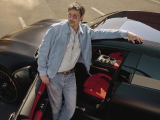 Brad Pitt Takluk pada AMG Listrik, Mercedes-AMG GT 4-Door Coupé Tembus 1.169 HP