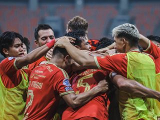 Persija Menang 2-1 atas Persik, Shin Tae-yong Tetap Soroti Buruknya Rumput JIS