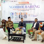 NGOBROL BARENG - Debat Capres Bersama Trust Indonesia dan Institut STIAMI yang disiarkan secara live di youtube trust.id.podcast, heraldindonesia dan StiamiTV. Dengan 4 narasumber yakni Azhari Ardinal (Dir.Eksekutif Trust Indonesia), Ki Saur Panjaitan (Sekjen Perguruan Taman Siswa), Aznil Tan (Migrant Watch) dan Dedy Kusna Utama (Direktur Institut STIAMI) di Institut STIAMI Cempaka Putih Jakarta Timur, Minggu (04/02). Foto : Herald.id/mak
