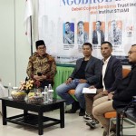 NGOBROL BARENG - Debat Capres Bersama Trust Indonesia dan Institut STIAMI yang disiarkan secara live di youtube trust.id.podcast, heraldindonesia dan StiamiTV. Dengan 4 narasumber yakni Azhari Ardinal (Dir.Eksekutif Trust Indonesia), Ki Saur Panjaitan (Sekjen Perguruan Taman Siswa), Aznil Tan (Migrant Watch) dan Dedy Kusna Utama (Direktur Institut STIAMI) di Institut STIAMI Cempaka Putih Jakarta Timur, Minggu (04/02). Foto : Herald.id/mak