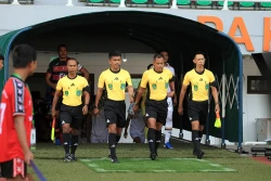 Persikad vs Persekat_Foto Viralterkini Indonesia (1)