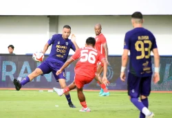 Persita vs Malut United FC (10)